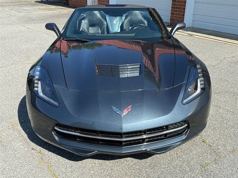 Used 2019 Chevrolet Corvette Stingray Convertible w/ 1LT RWD image 14