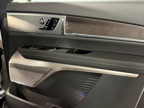 New 2026 Cadillac Vistiq Luxury AWD/4WD image 51