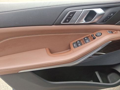 Used 2021 BMW X5 xDrive40i image 10