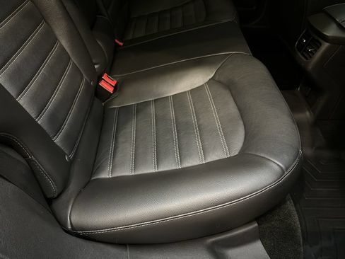 Used 2016 Ford Fusion SE w/ Equipment Group 202A AWD/4WD image 20