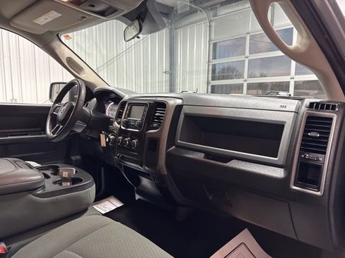 Used 2020 RAM 1500 Tradesman w/ Chrome Plus Package image 25