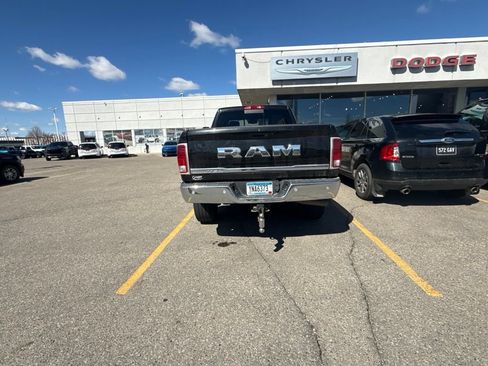 Used 2017 RAM 3500 Laramie Longhorn RWD image 6