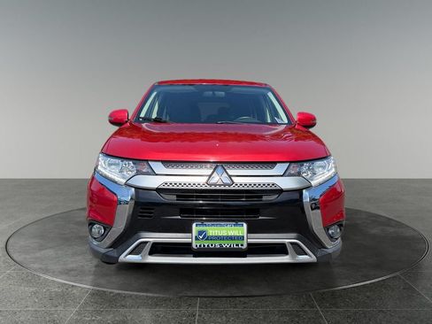 Used 2019 Mitsubishi Outlander SE AWD/4WD image 2