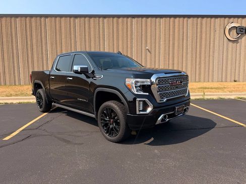 Used 2021 GMC Sierra 1500 Denali w/ Denali Ultimate Package AWD/4WD image 7