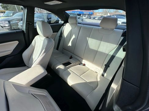Used 2016 BMW 228i Coupe image 10