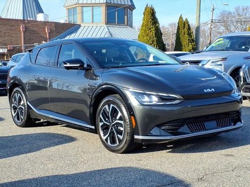 Certified 2022 Kia EV6 Wind w/ Wind Technology Package image 1