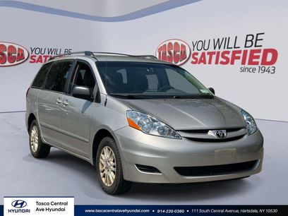 Used 2010 Toyota Sienna LE