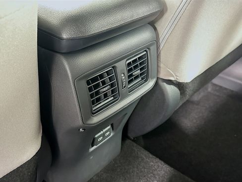 Used 2025 Toyota RAV4 XLE w/ Convenience Package FWD image 27