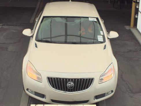 Used 2013 Buick Regal Premium image 2