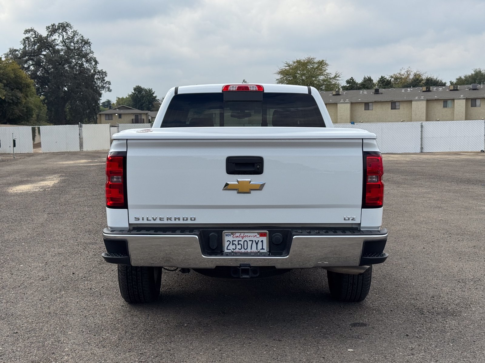 Used 2015 Chevrolet Silverado 1500 LTZ RWD image 4