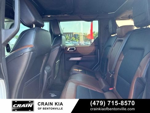 Used 2022 Ford Bronco Outer Banks AWD/4WD image 18
