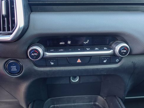 Certified 2024 MAZDA CX-50 AWD 2.5 S w/ Preferred Package image 19