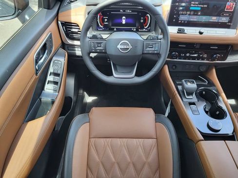 New 2026 Nissan Rogue Platinum w/ Platinum Premium Package AWD/4WD image 21