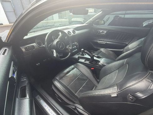 Used 2021 Ford Mustang GT Premium w/ Black Accent Package RWD image 4