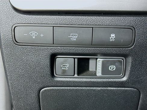 Used 2025 Hyundai Palisade SEL image 17