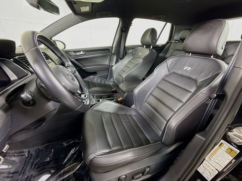 Used 2019 Volkswagen Golf R 4-Door AWD/4WD image 5