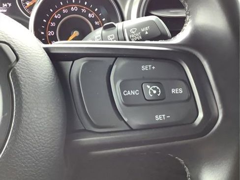 Certified 2022 Jeep Wrangler Unlimited Sport AWD/4WD image 23
