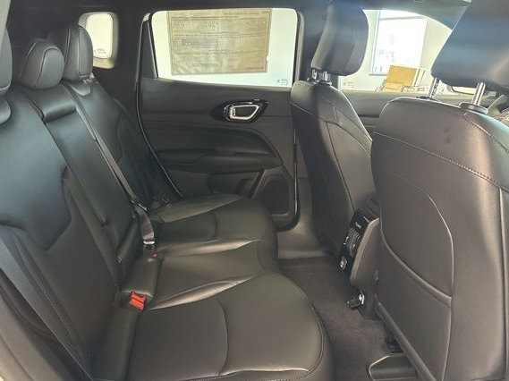 New 2026 Jeep Compass Limited AWD/4WD image 27