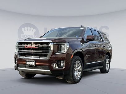 Used 2022 GMC Yukon SLT w/ SLT Luxury Package