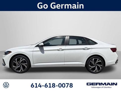 New 2026 Volkswagen Jetta SEL FWD image 9