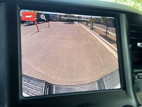 Used 2022 RAM 2500 Tradesman RWD image 11