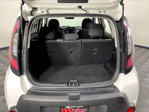 Used 2016 Kia Soul FWD image 35