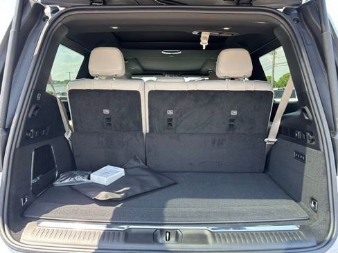 New 2026 Jeep Grand Wagoneer Summit AWD/4WD image 13