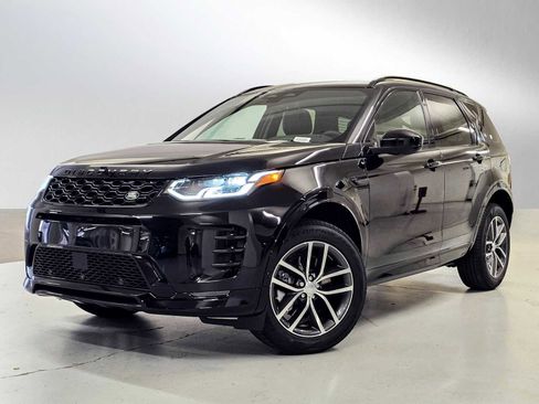 New 2025 Land Rover Discovery Sport Dynamic SE image 1