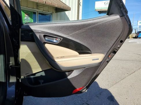 Used 2016 Hyundai Azera image 17