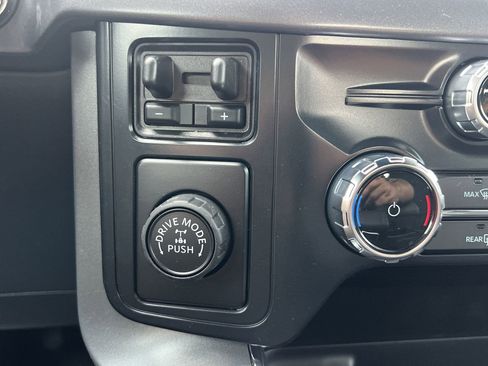 New 2026 Ford F150 XLT RWD image 5