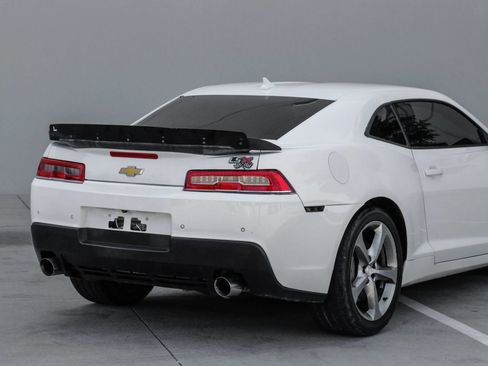 Used 2014 Chevrolet Camaro SS w/ RS Package RWD image 12