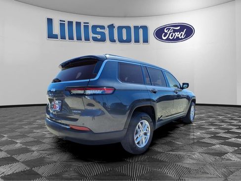 Used 2022 Jeep Grand Cherokee L Laredo w/ Luxury Tech Group I image 2