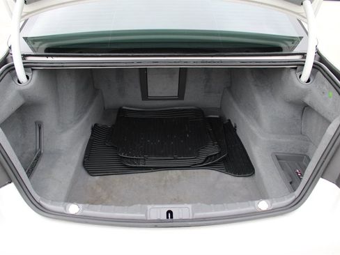 Used 2012 BMW 750Li xDrive image 35