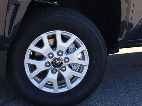 New 2025 Toyota Tacoma SR5 image 3