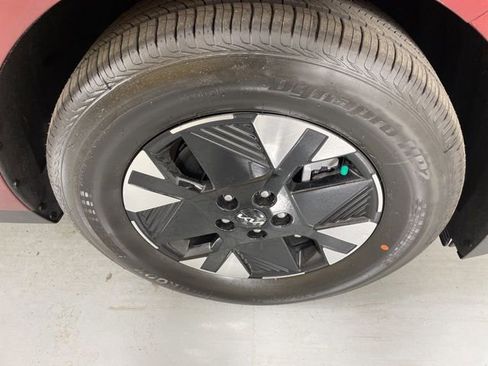 New 2026 Kia Carnival LXS image 10