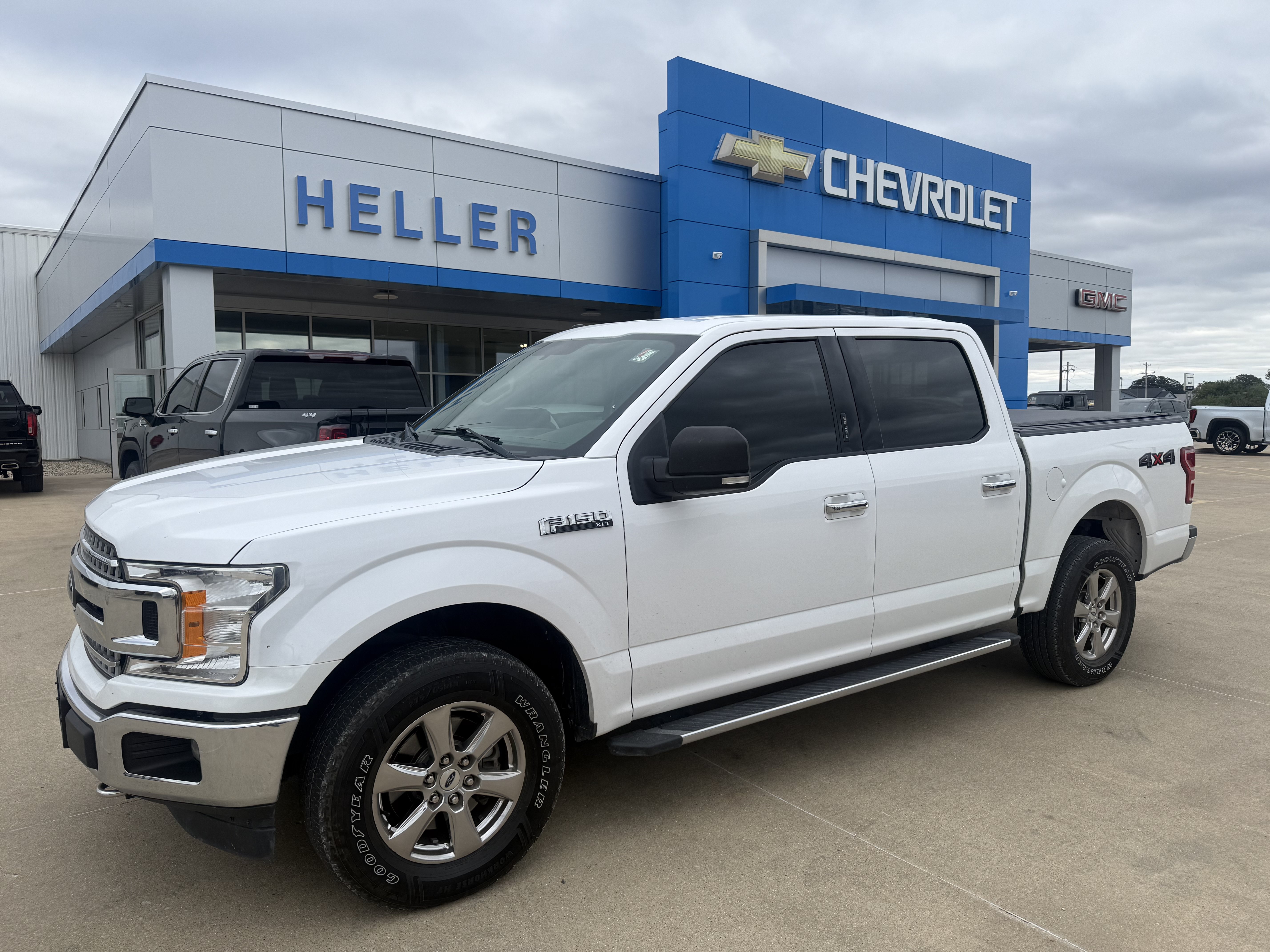 Used 2018 Ford F150 XLT w/ Equipment Group 301A Mid AWD/4WD image 3