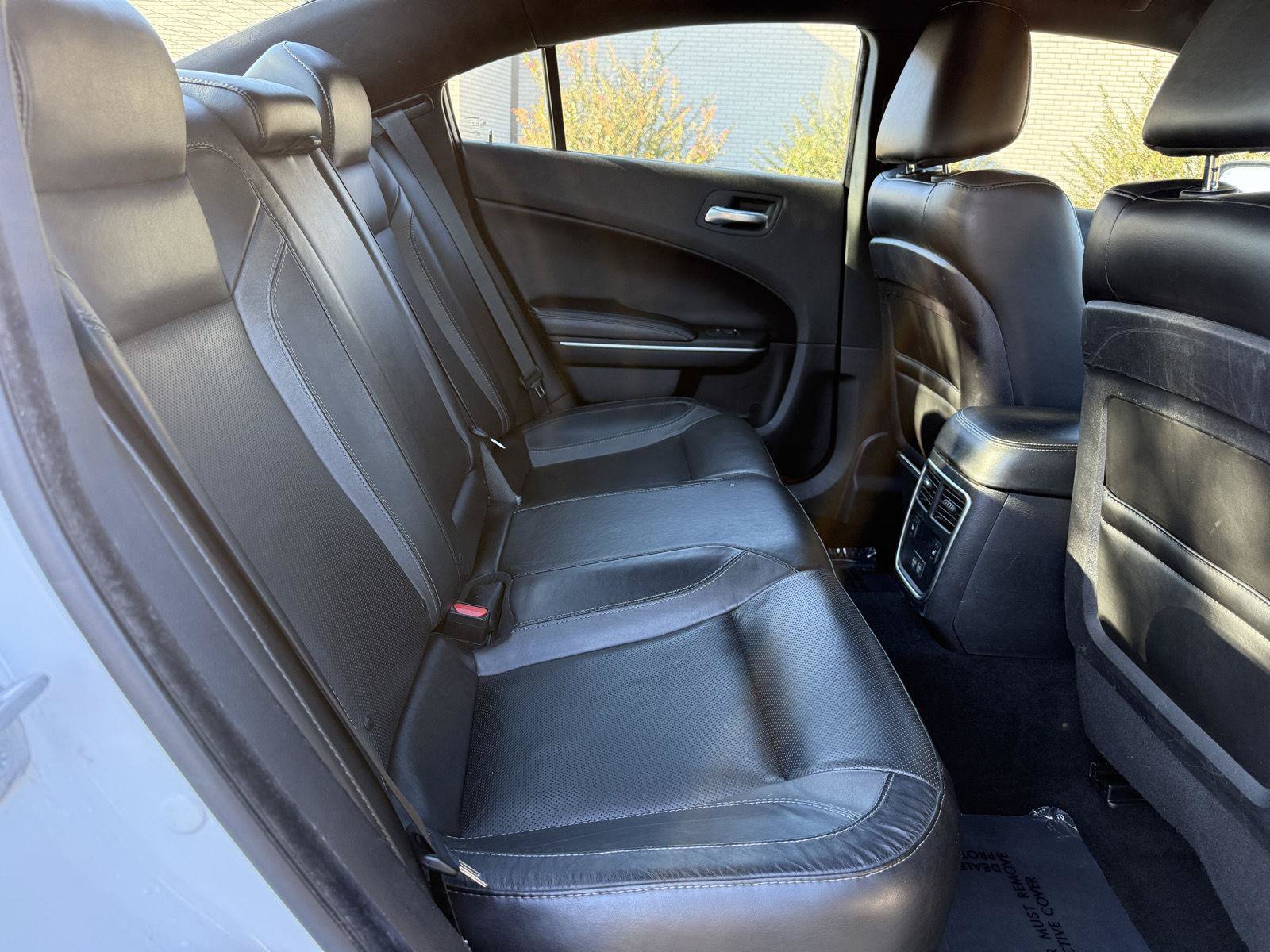 Used 2021 Dodge Charger SXT w/ Leather Interior Group RWD image 38