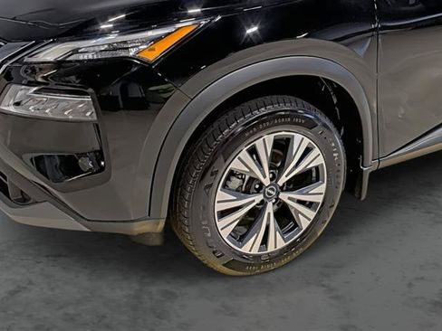 Used 2023 Nissan Rogue SV w/ SV Premium Package AWD/4WD image 9