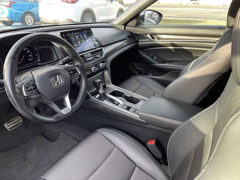 Used 2022 Honda Accord Sport image 4
