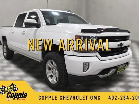 Used 2018 Chevrolet Silverado 1500 LT w/ All Star Edition AWD/4WD image 1
