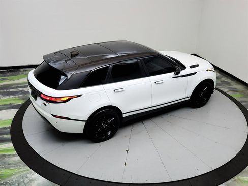 Used 2020 Land Rover Range Rover Velar R-Dynamic S AWD/4WD image 35