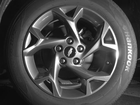 Used 2025 Chevrolet Trax LT w/ LT Convenience Package FWD image 14