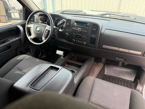 Used 2013 Chevrolet Silverado 2500 LT w/ Interior Plus Package image 31