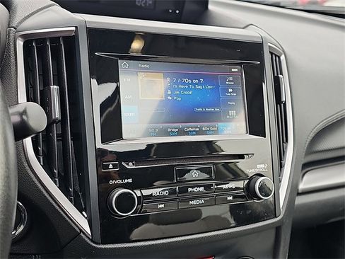 Used 2021 Subaru Forester Premium image 17