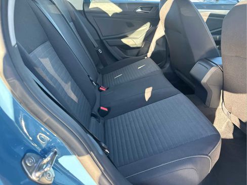 Certified 2025 Volkswagen Jetta S image 30