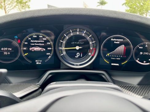 Used 2025 Porsche 911 GT3 RS image 3