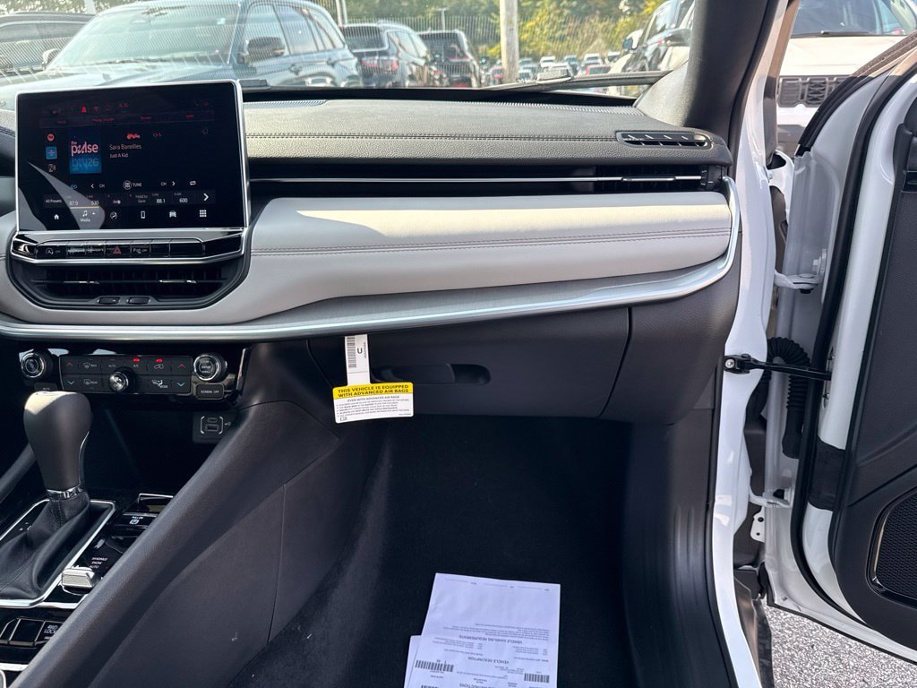 New 2026 Jeep Compass Limited AWD/4WD image 26