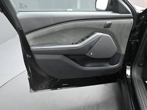 Certified 2025 Ford Mustang Mach-E GT AWD/4WD image 19