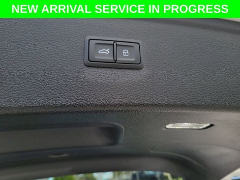 Certified 2024 Audi Q5 2.0T Prestige AWD/4WD image 31