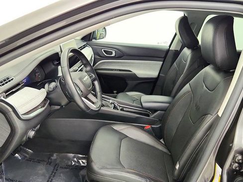 Used 2022 Jeep Compass Latitude AWD/4WD image 19